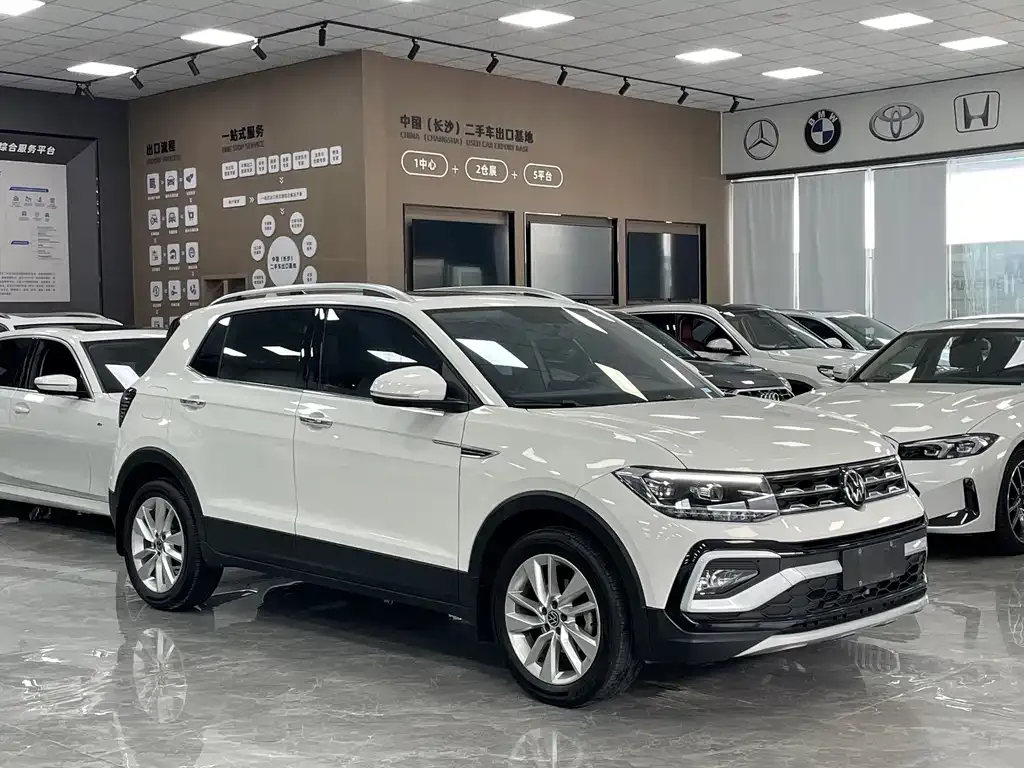 Volkswagen T-Cross — фото 8