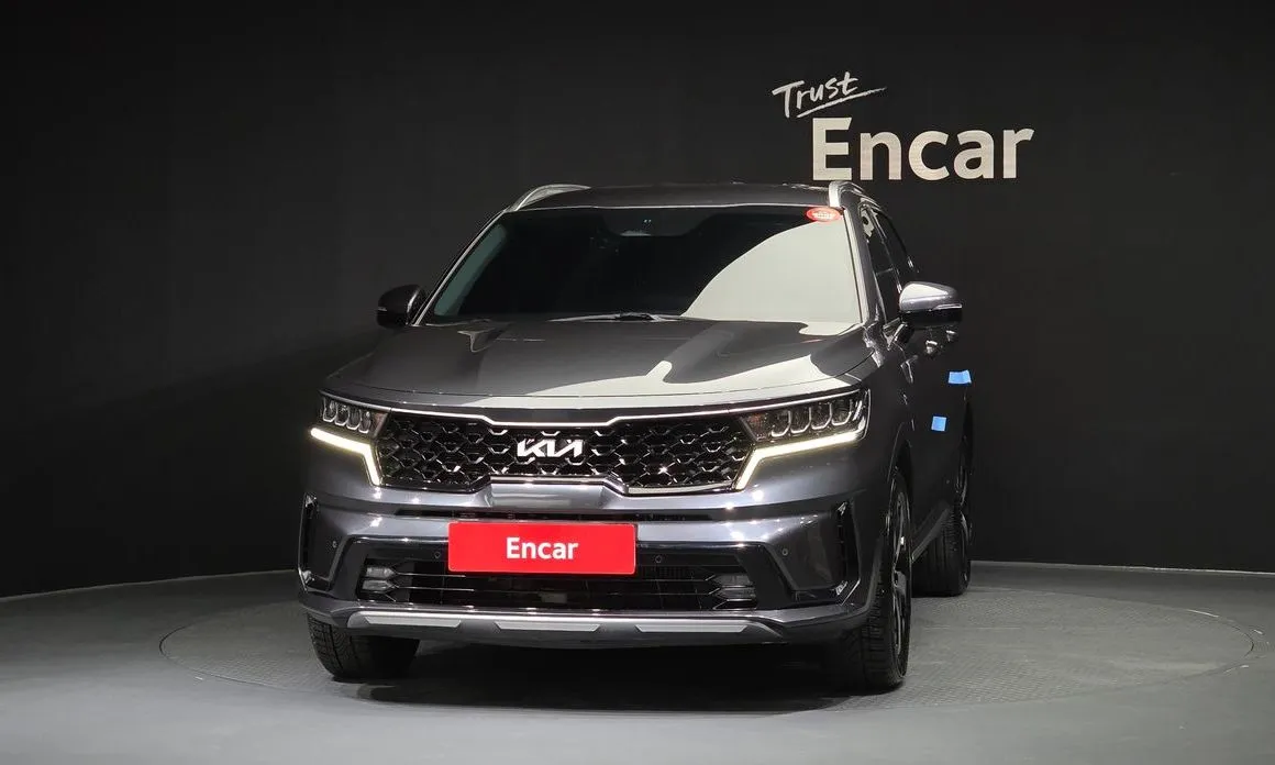 Kia Sorento — фото 5