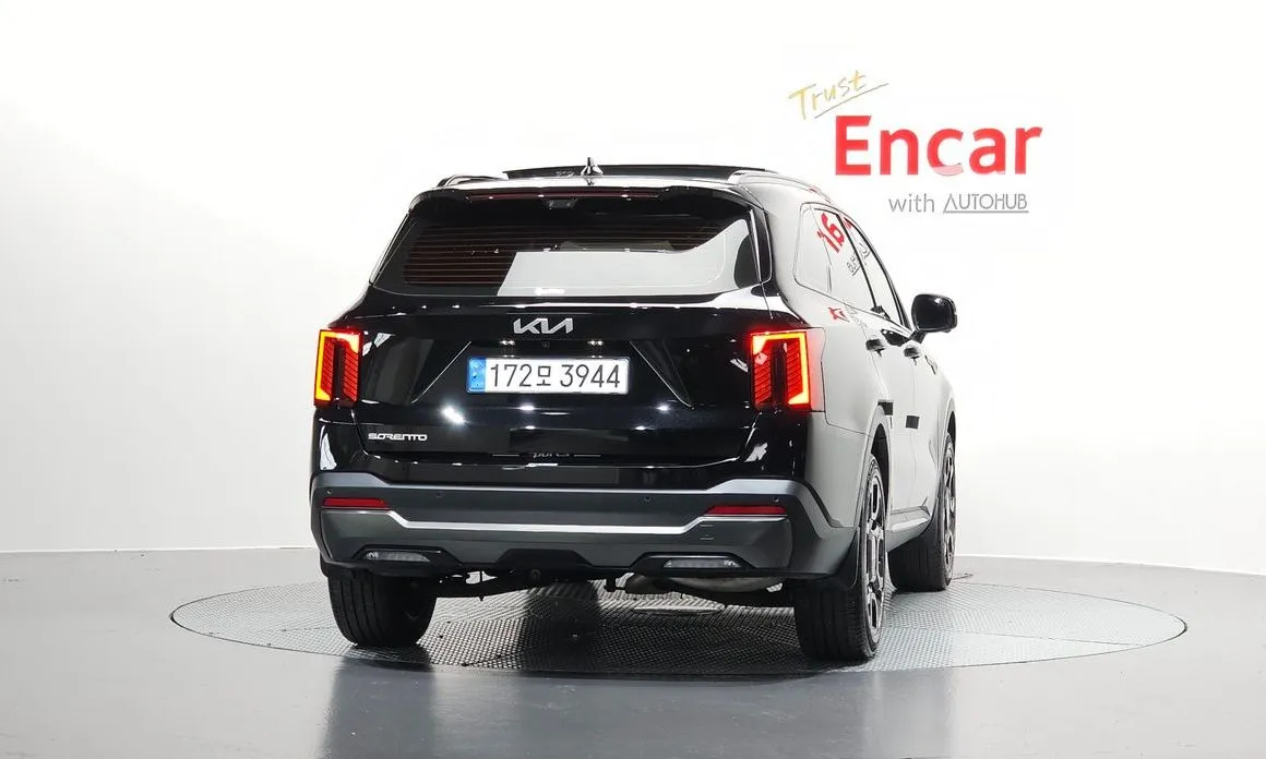 Kia Sorento — фото 4