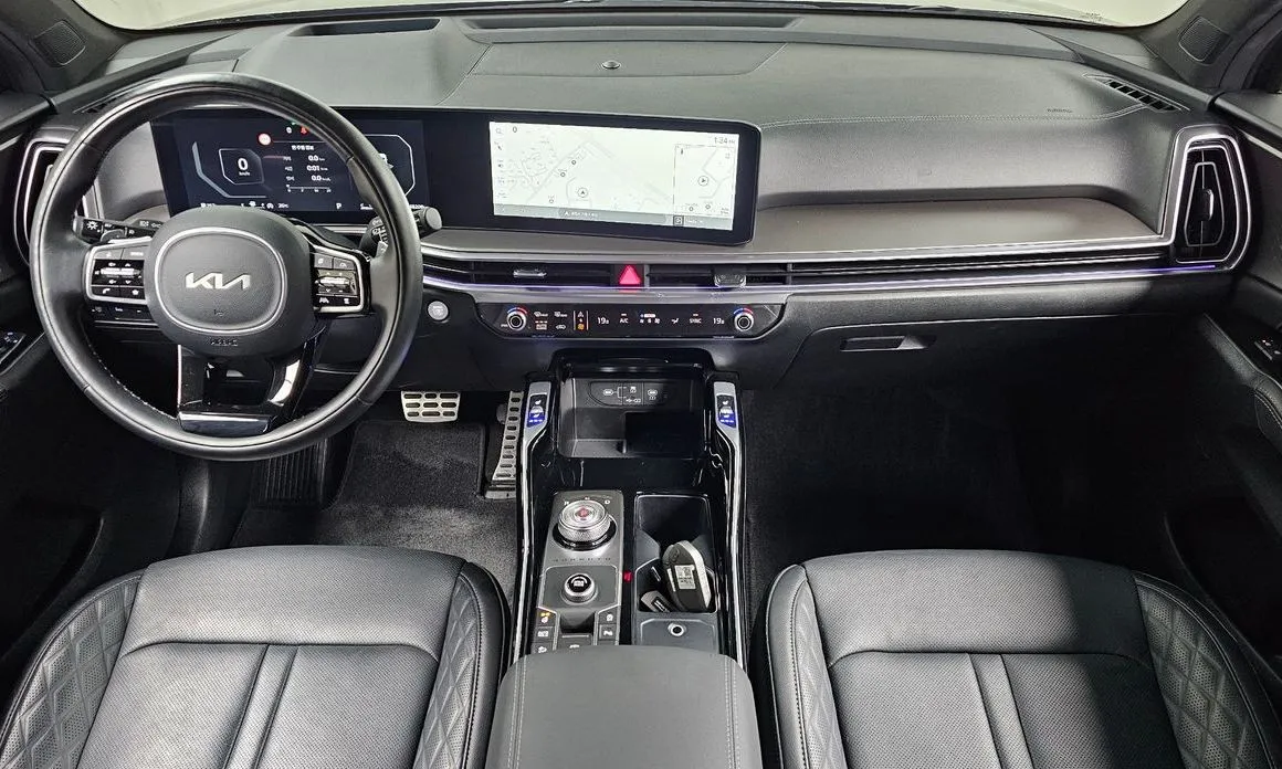 Kia Sorento — фото 9