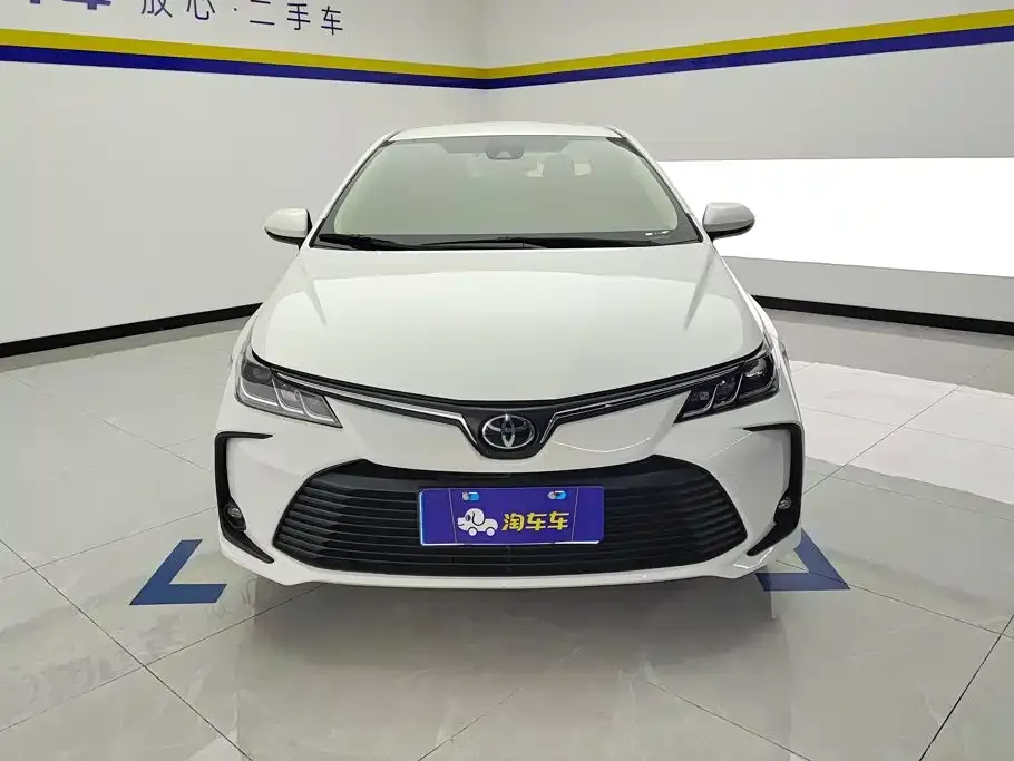 Toyota Corolla 2022 из CN, фото 2