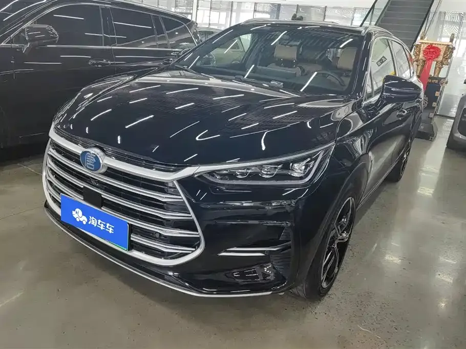 BYD Tang New Energy — фото 1