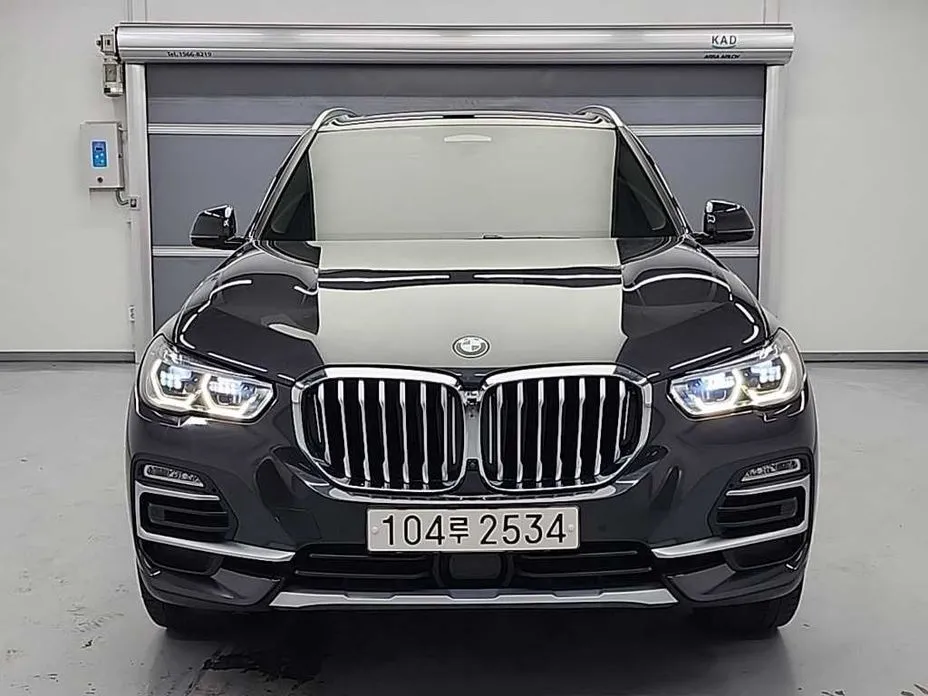 BMW X5 — фото 6