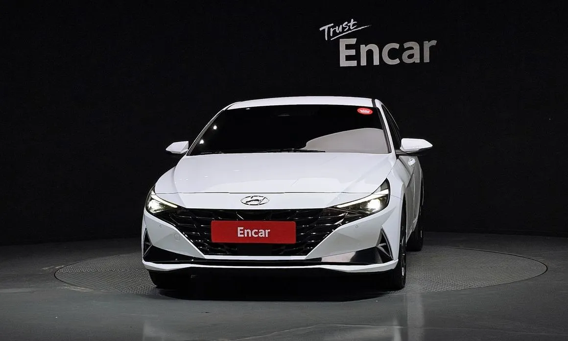 Hyundai AVANTE — фото 8