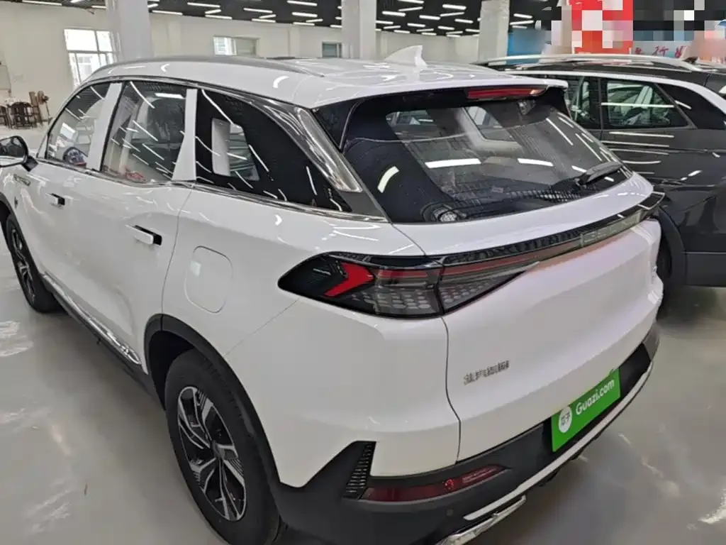BAIC X7 — фото 8