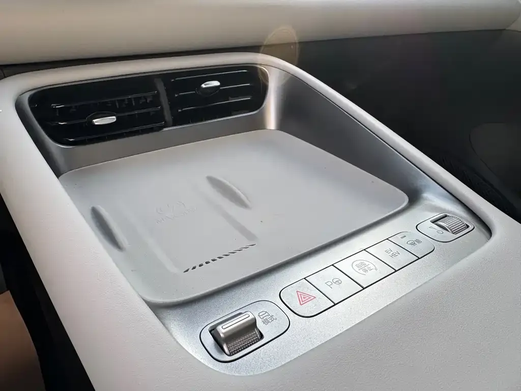 BYD Hiace 06 — фото 3