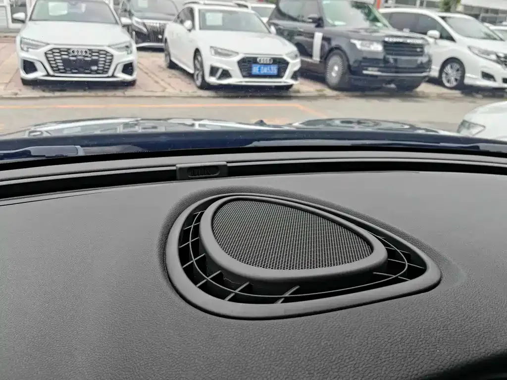 MINI Clubman — фото 10