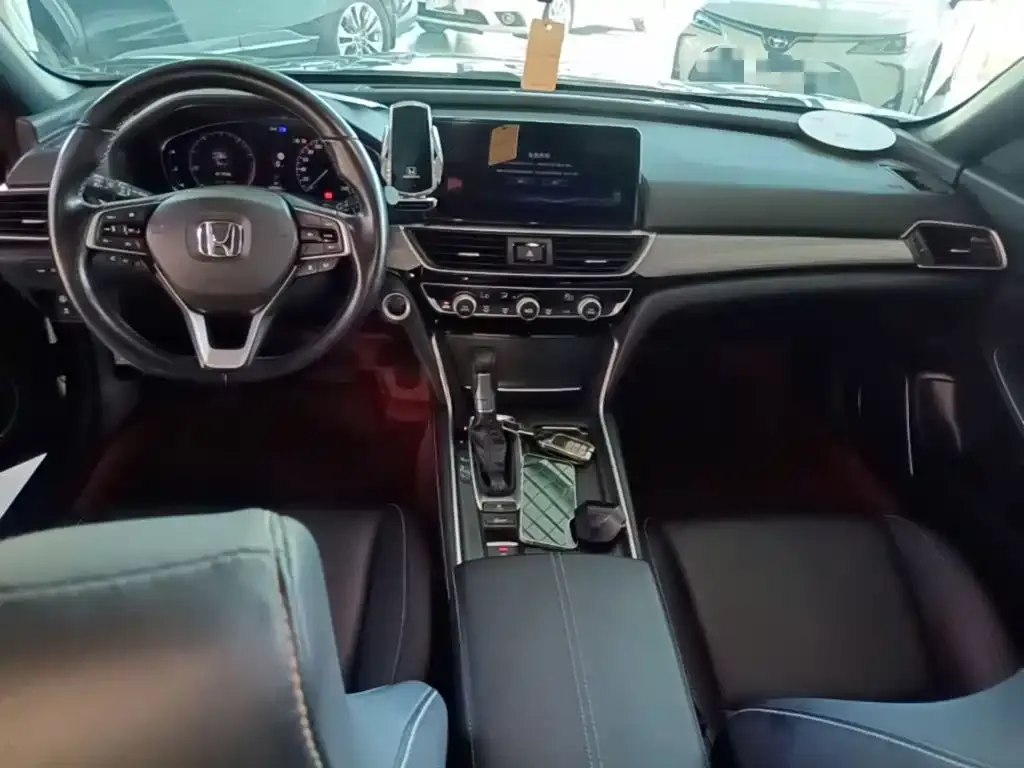 Honda Inspire — фото 2
