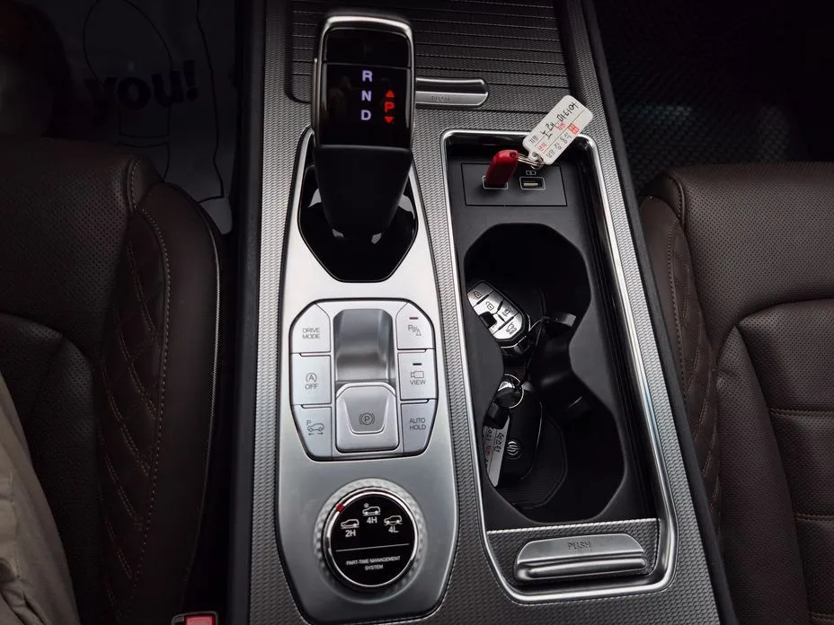 KG Mobility (Ssangyong) Rexton — фото 9