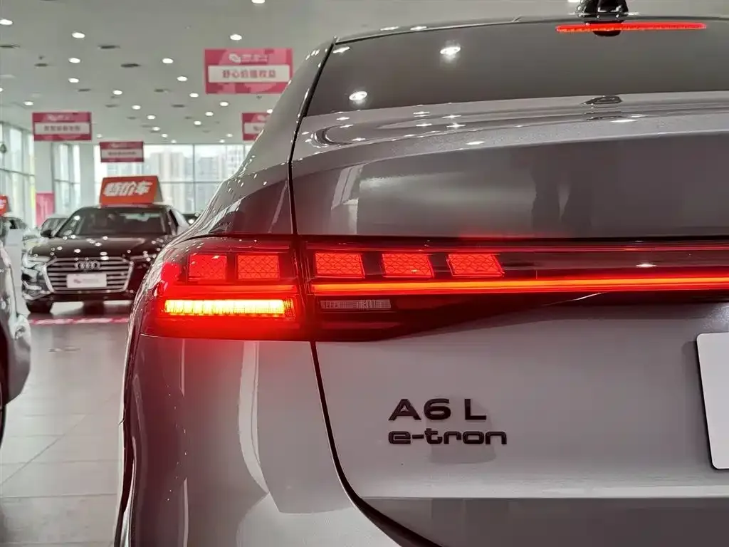 Audi 奥迪A6L e-tron — фото 4