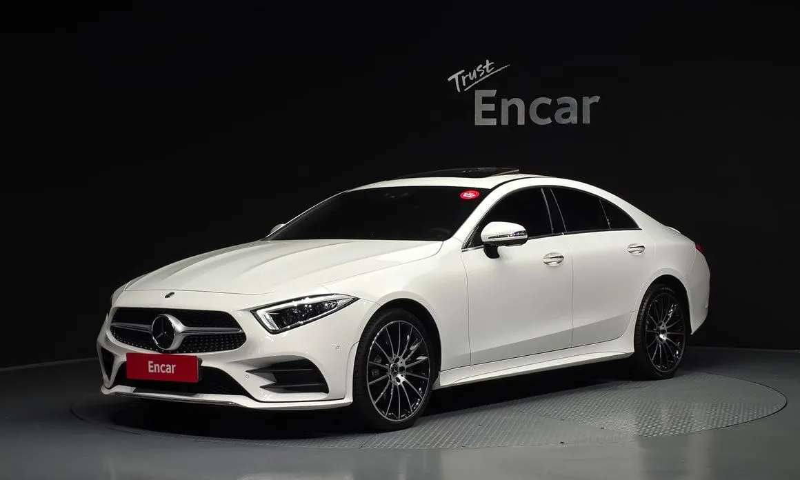 Mercedes-Benz CLS-Class — фото 1