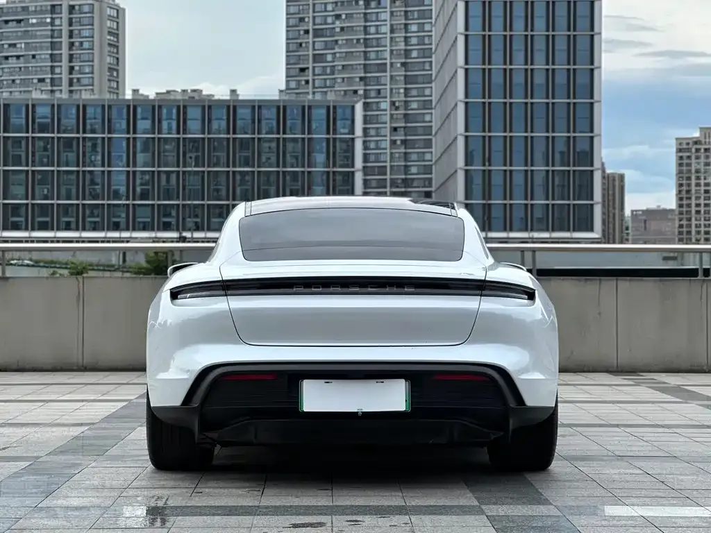 Porsche Taycan 2021 из CN, фото 9