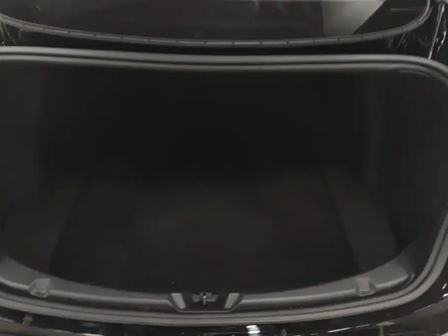 Tesla Model 3 — фото 6