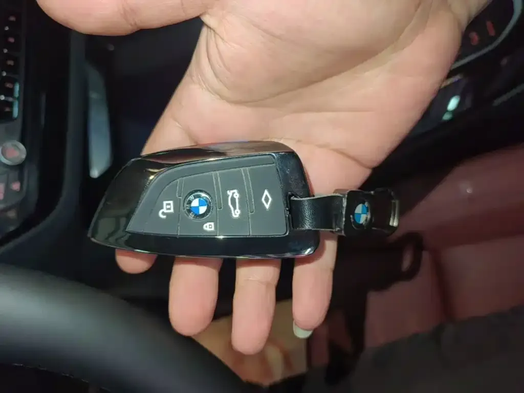 BMW X3 — фото 2