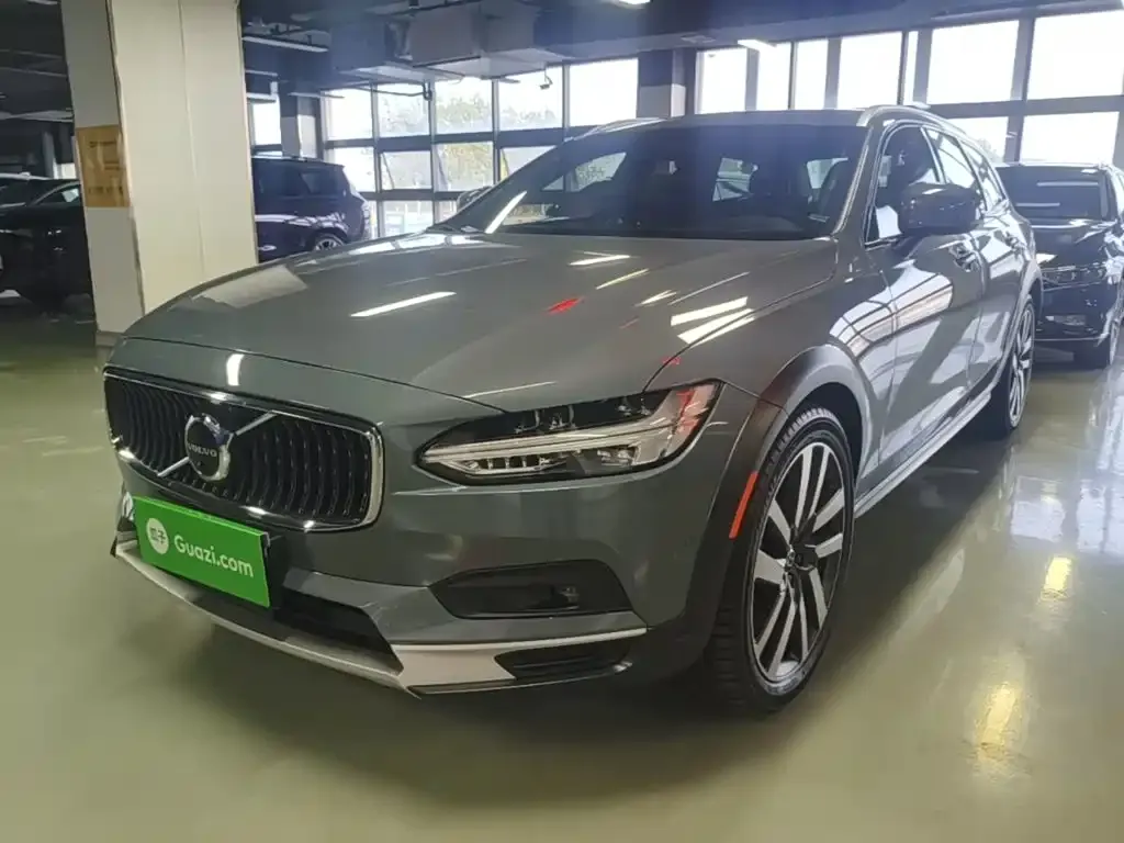 Volvo V90 — фото 10
