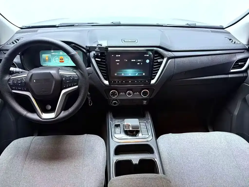 Isuzu Lingtuo — фото 8
