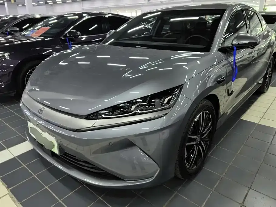 BYD Qin L — фото 1