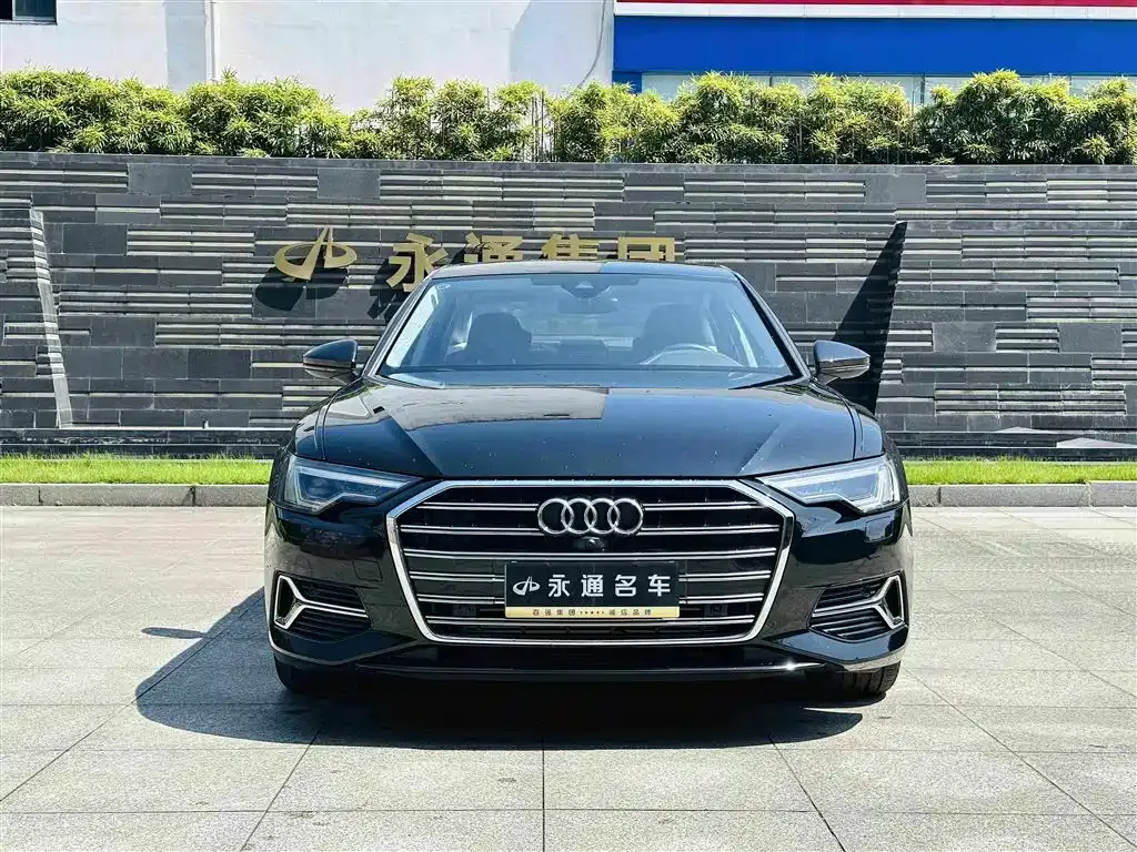 Audi A6L — фото 10