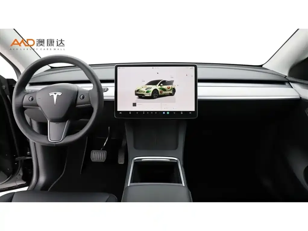 Tesla Model Y — фото 8
