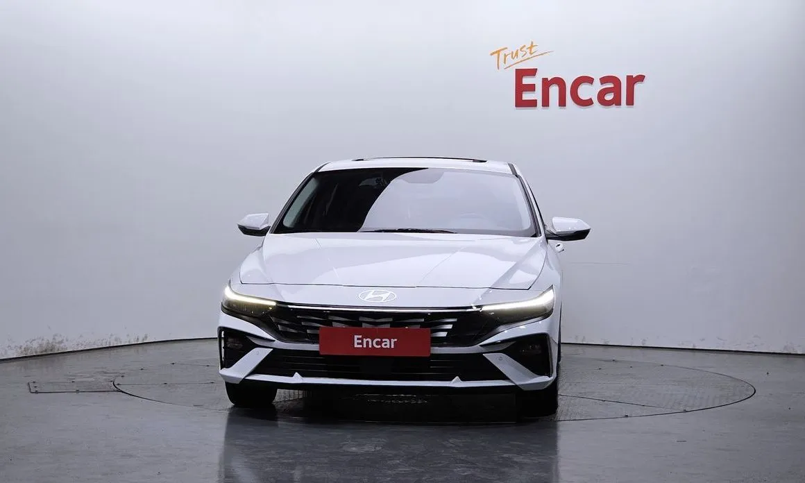 Hyundai AVANTE — фото 2