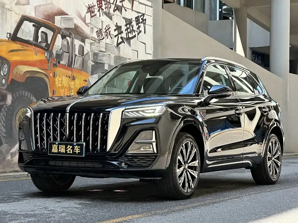 Hongqi HS5 — фото 1
