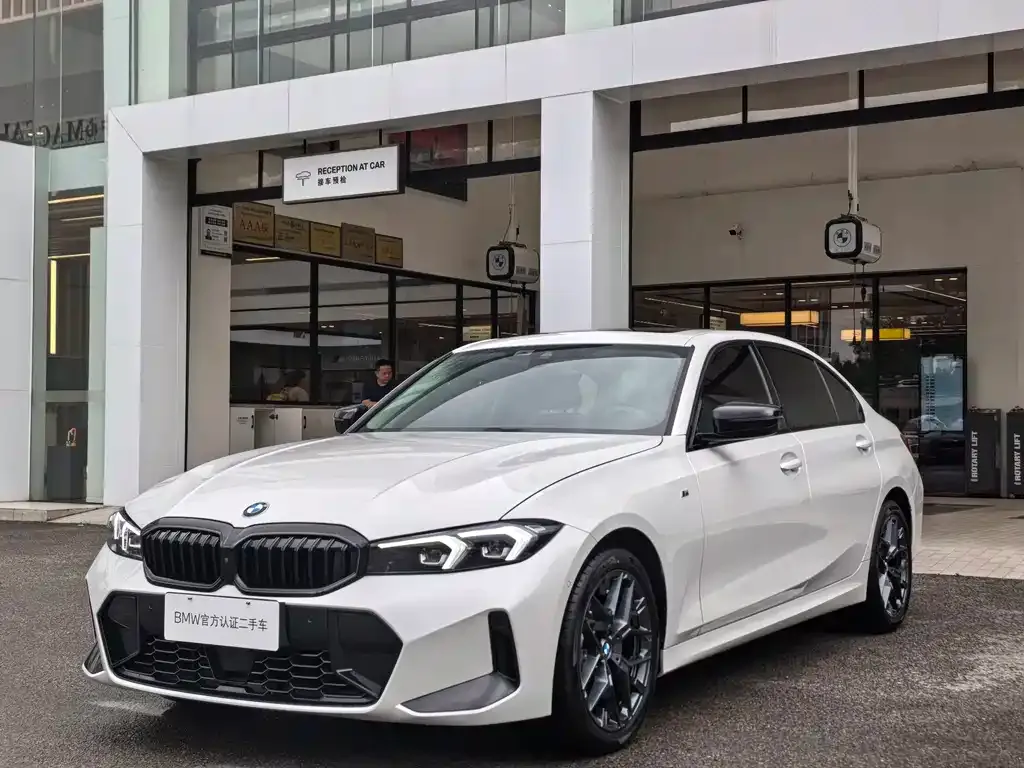 BMW 3 Series — фото 1