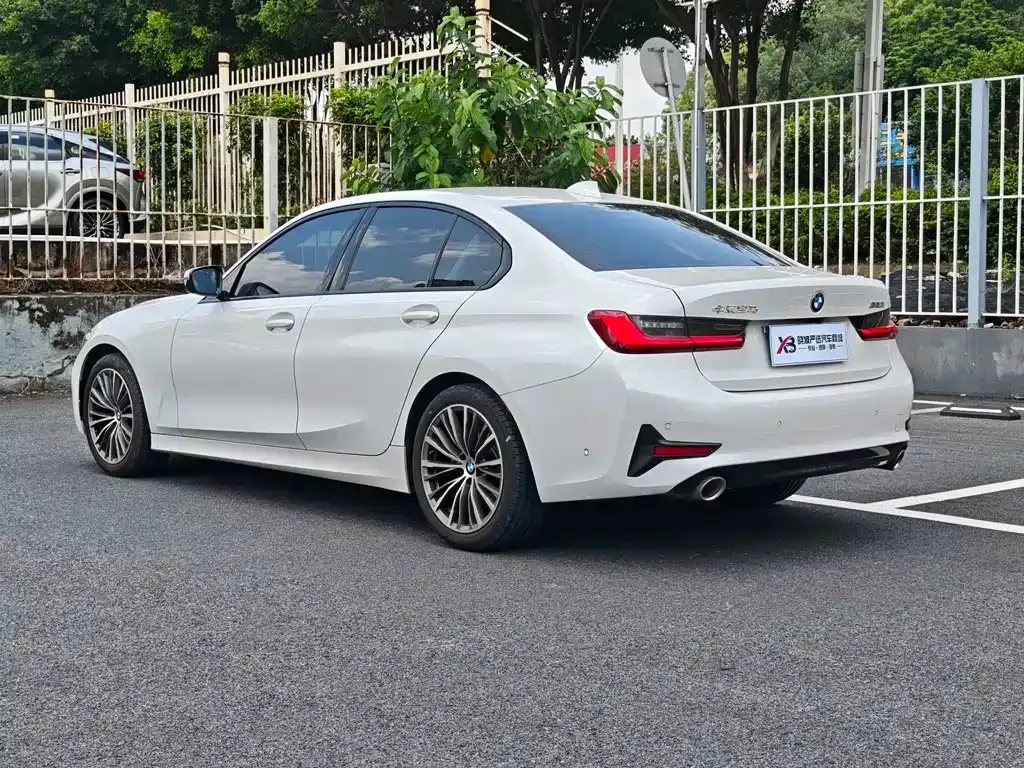 BMW 3 Series — фото 8