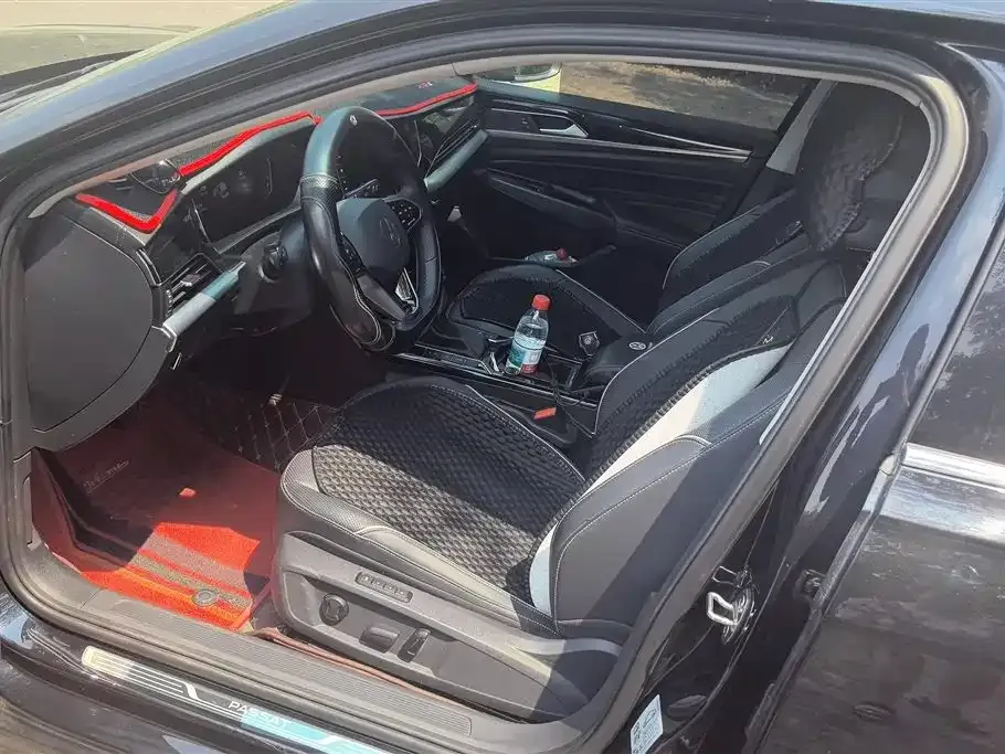 Volkswagen Passat — фото 3