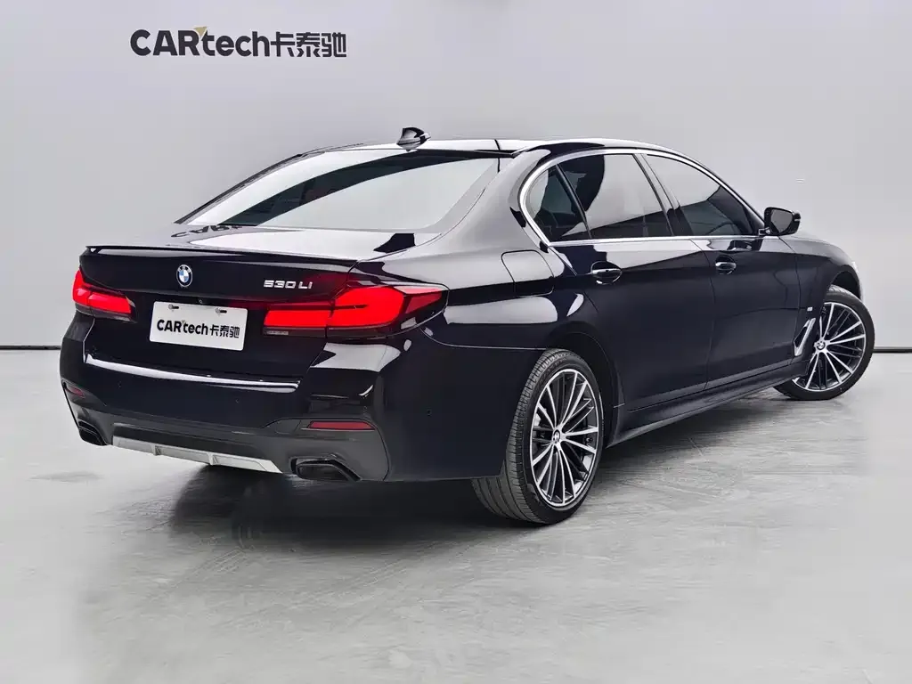 BMW 5 Series — фото 2