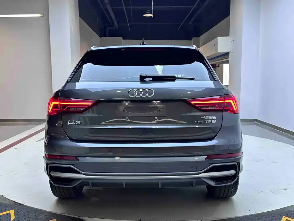 Audi Q3 — фото 5