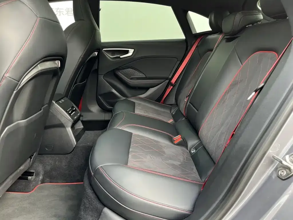 Audi A5L Sportback — фото 3