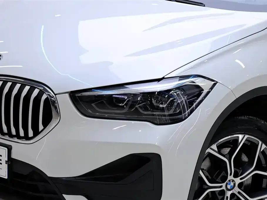 BMW X1 — фото 2