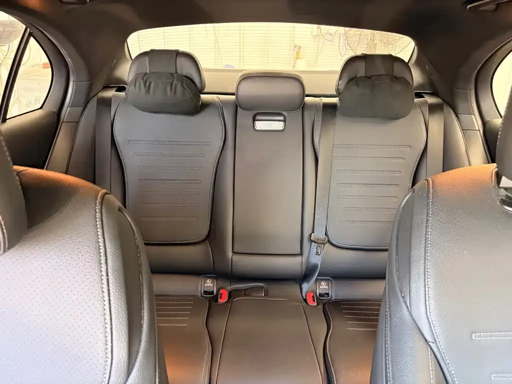 Mercedes-Benz C-Class New Energy 2024 из CN, фото 4