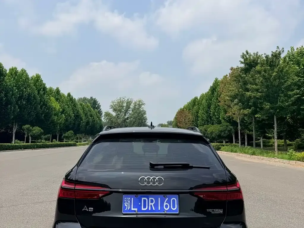 Audi A6 (Import) — фото 3