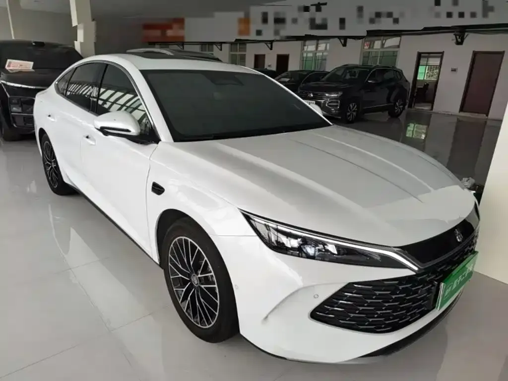 BYD Qin L — фото 10