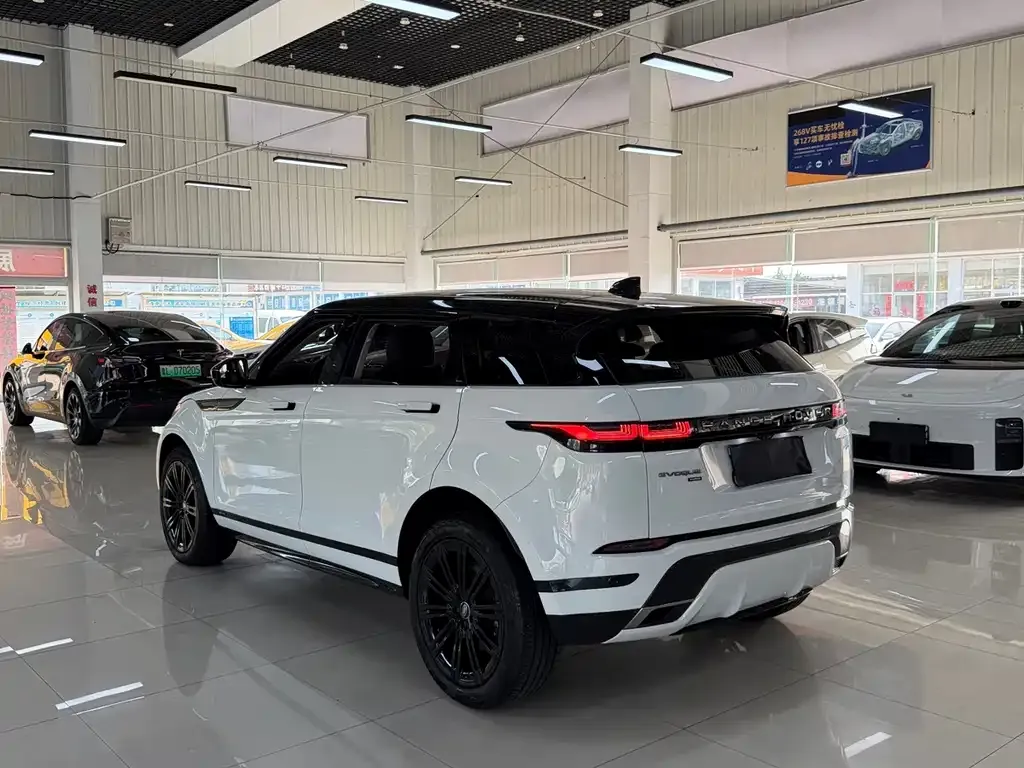 Land Rover Evoque — фото 9