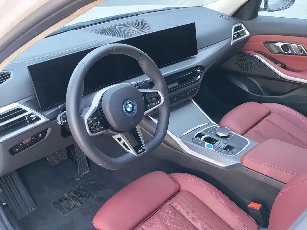 BMW i3 — фото 2