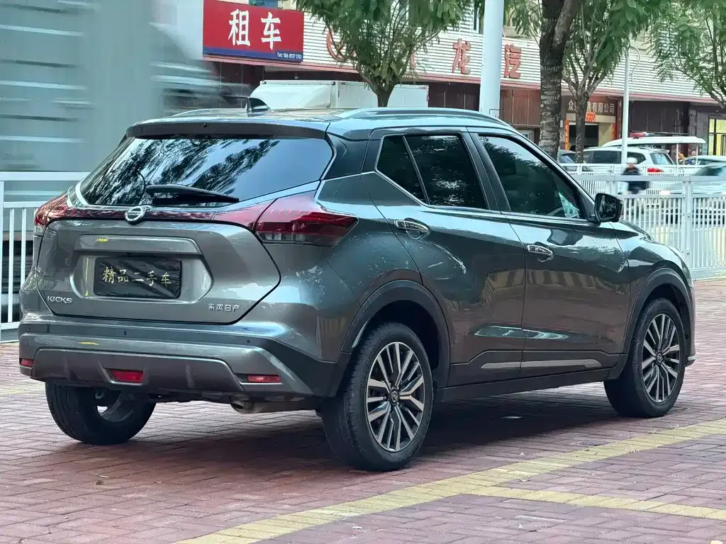 Nissan Kicks — фото 8