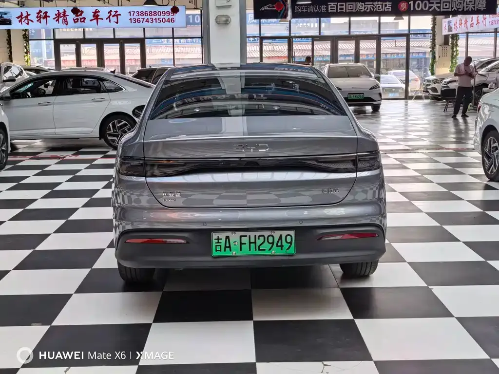 BYD Seal 05 DM-i — фото 6