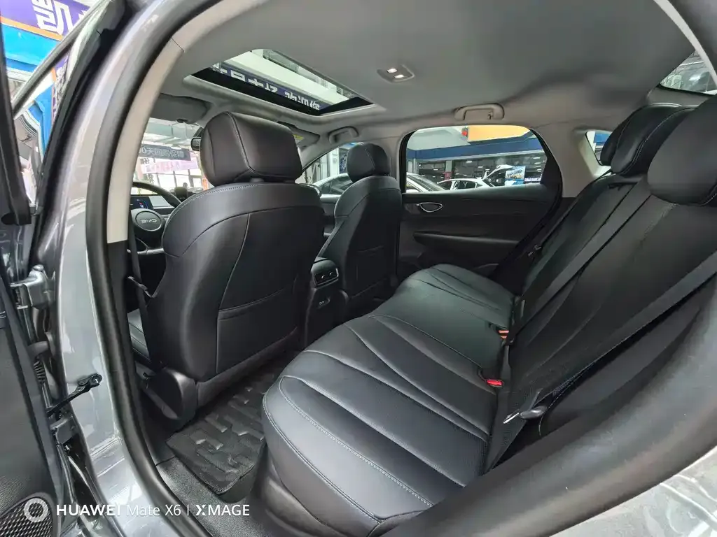 BYD Seal 05 DM-i — фото 7