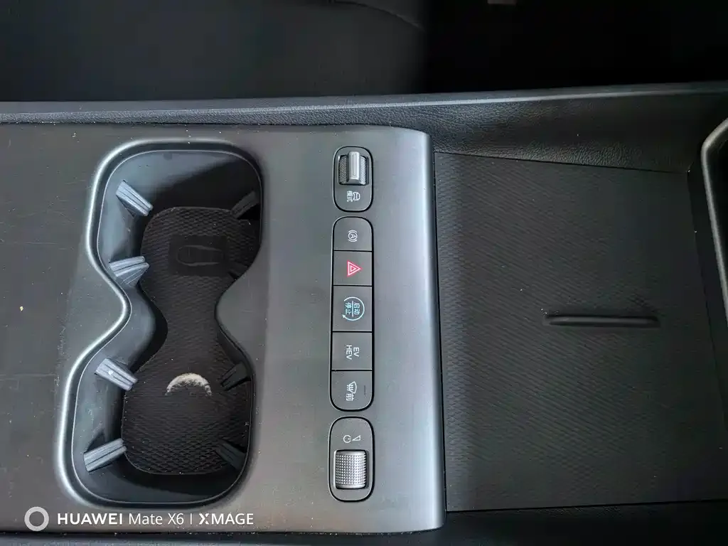 BYD Seal 05 DM-i — фото 3