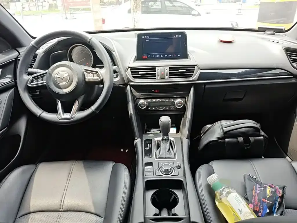 Mazda CX-4 — фото 3