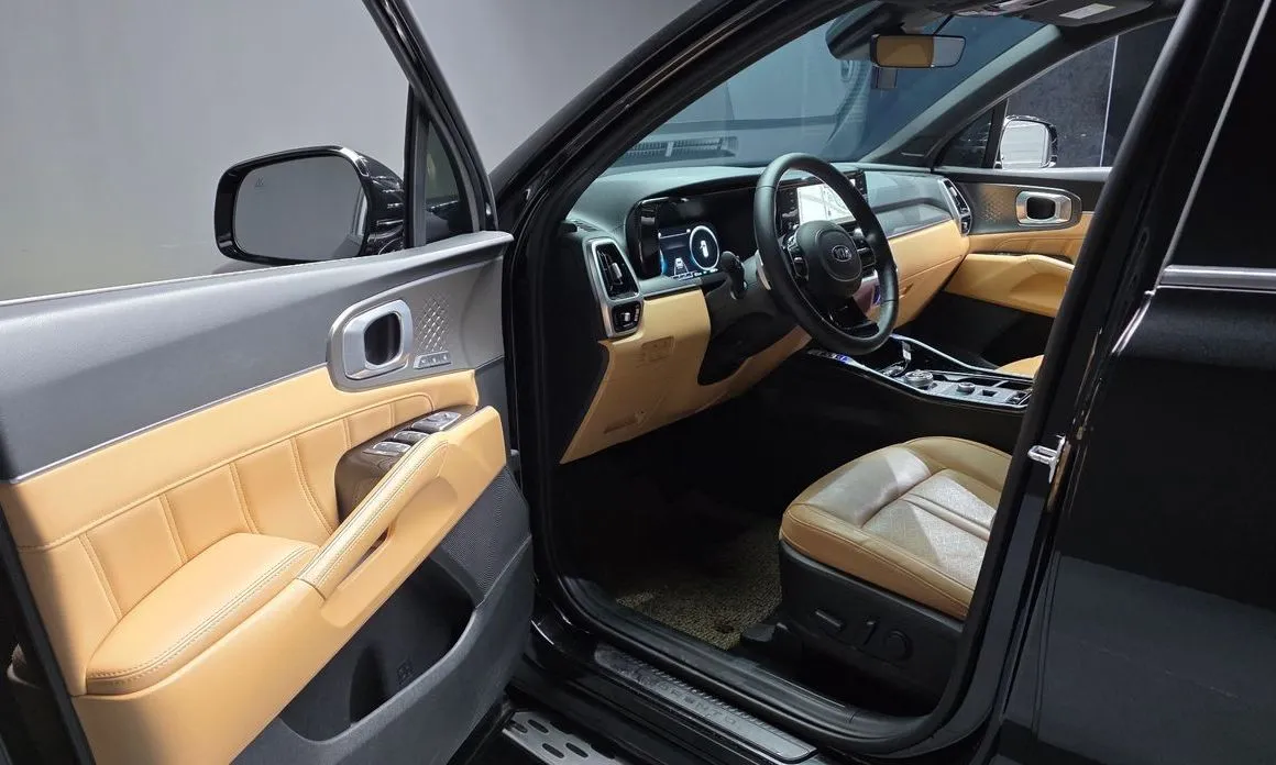Kia Sorento — фото 5