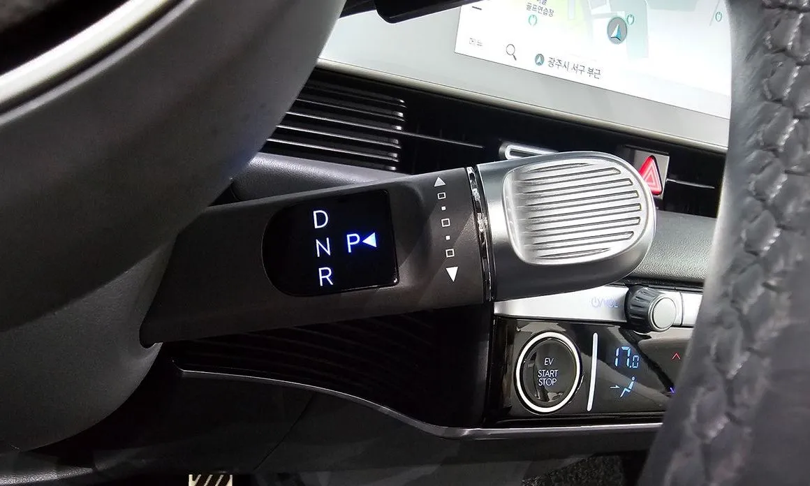 Hyundai Ioniq5 — фото 10