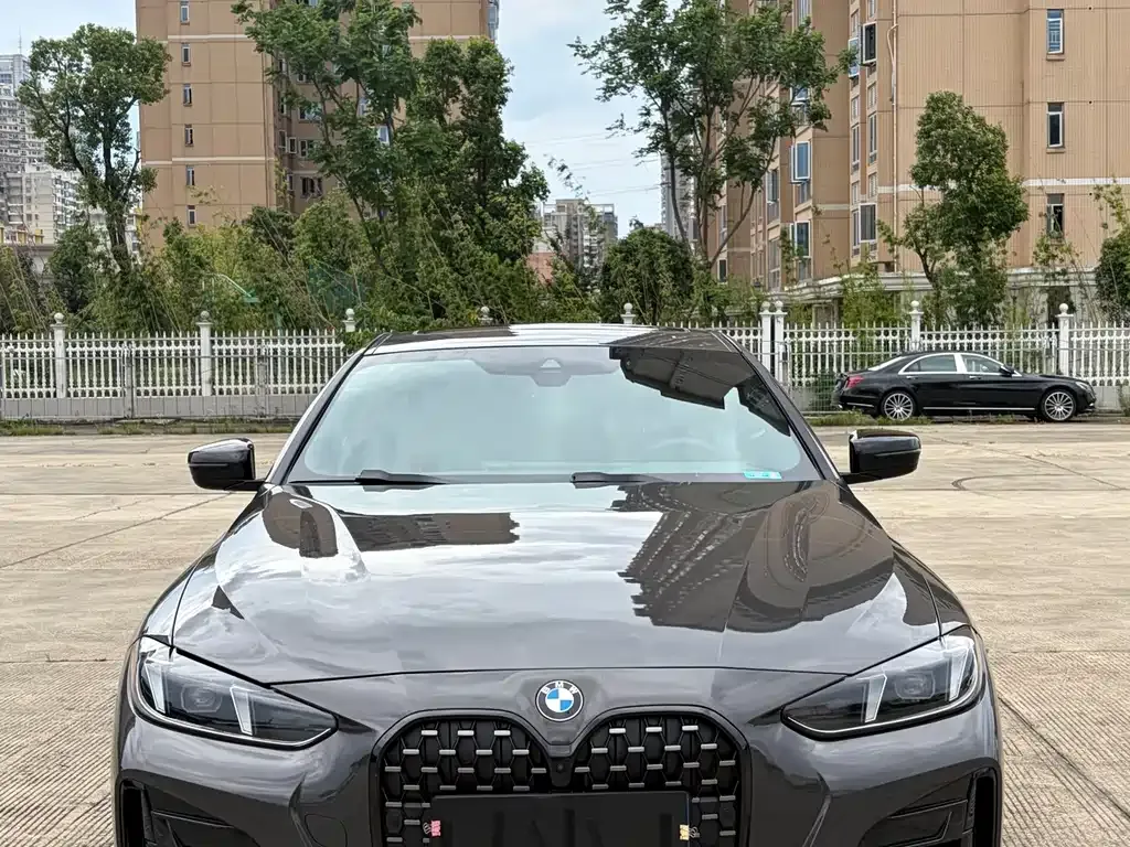 BMW 4 Series — фото 1