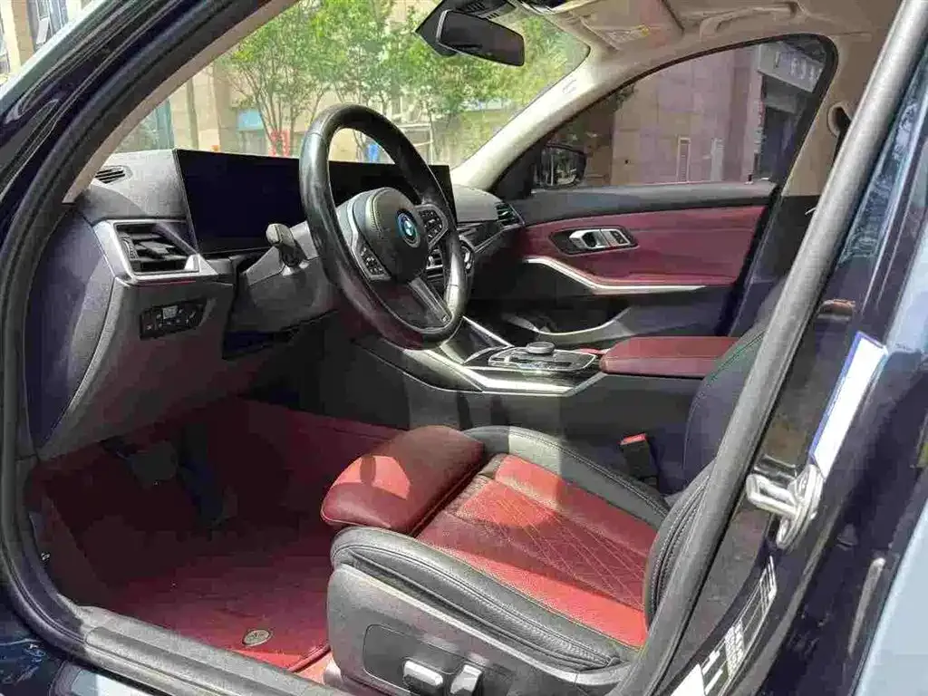 BMW i3 — фото 7