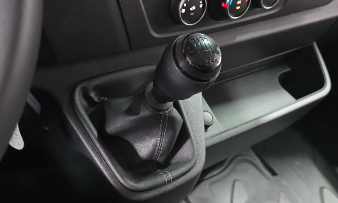 Renault Korea (Samsung) Master 2024 из KR, фото 4