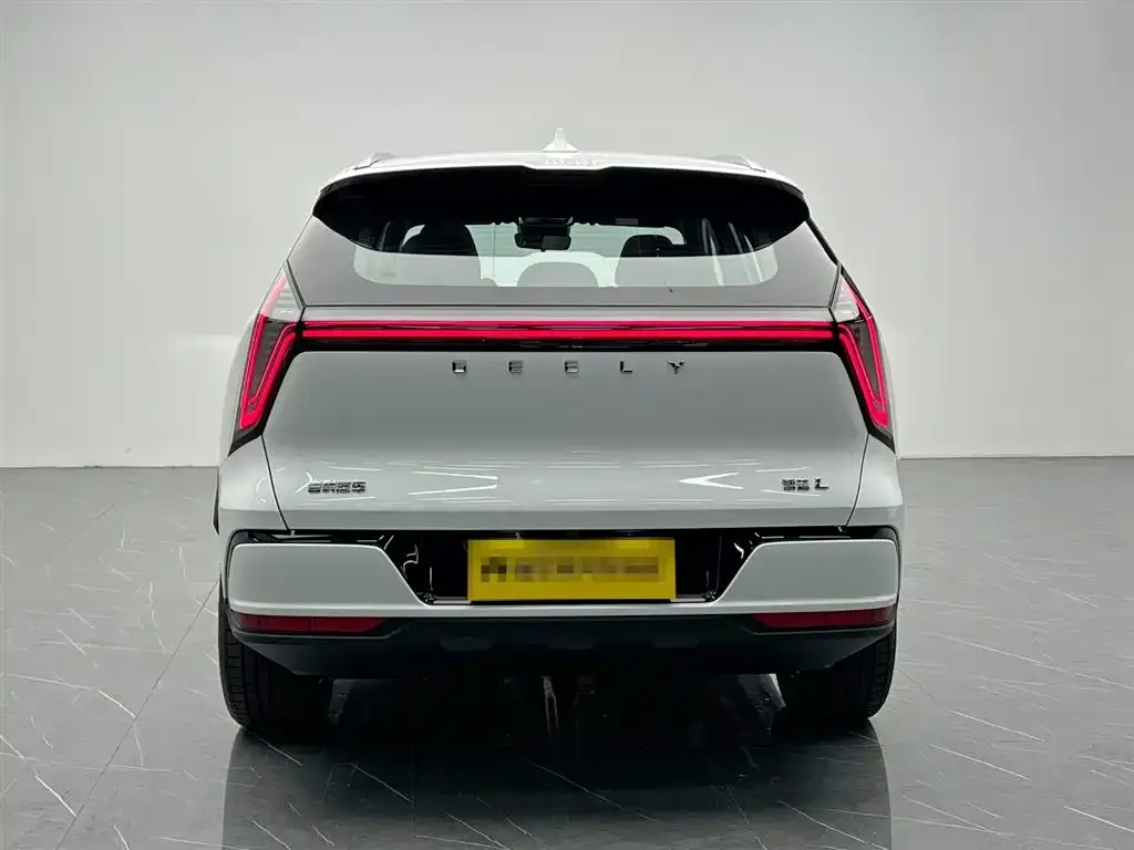 Geely Boyue L — фото 2