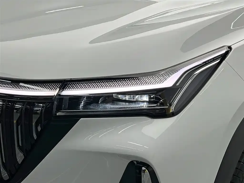 Geely Boyue L — фото 10