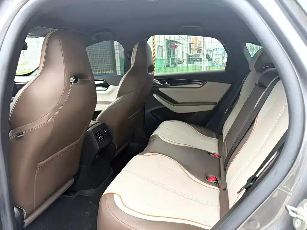 BYD Qin PLUS — фото 5